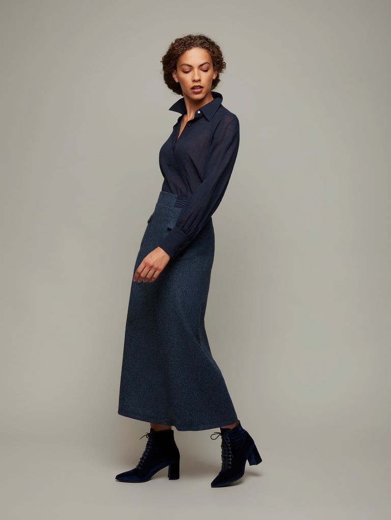 DEPLOY womenswear A line wool dark blue skirt with pockets front view