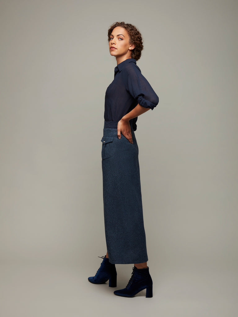 DEPLOY womenswear A line wool dark blue skirt with pockets side view