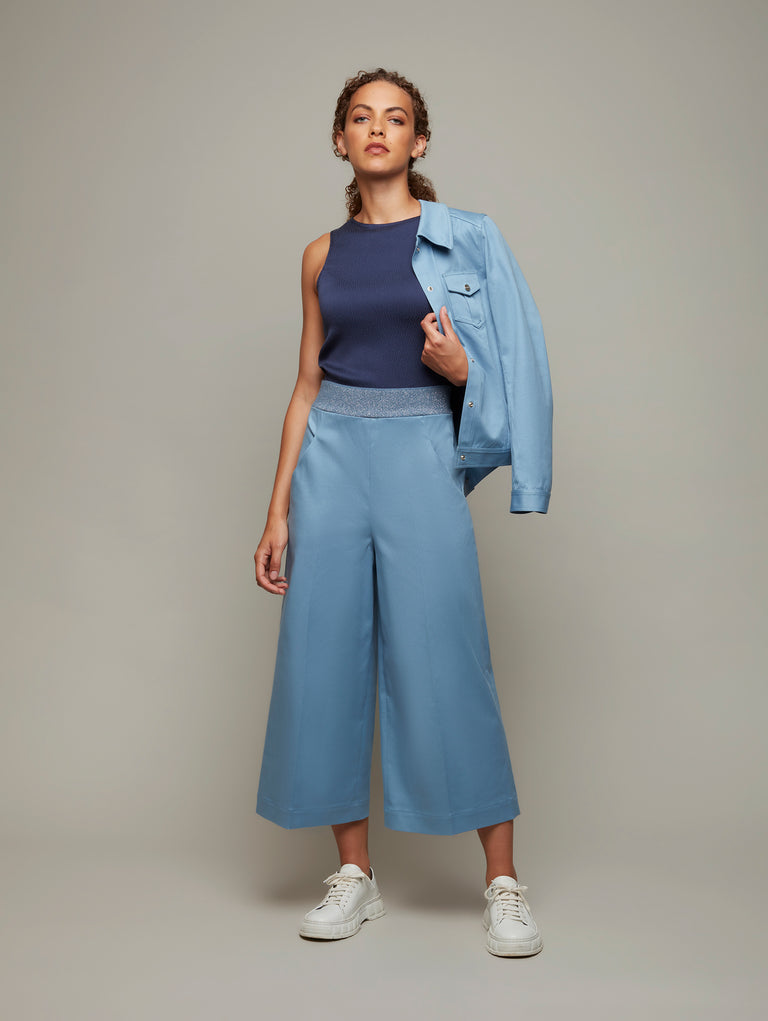 DEPLOY womenswear A line midi cotton light blue wide leg culottes front view