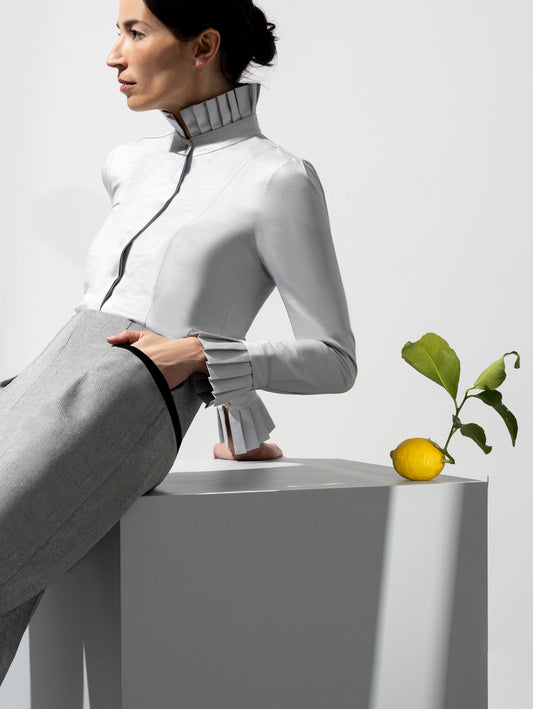 CORINTHIAN | Removable Fan-Collar Shirt